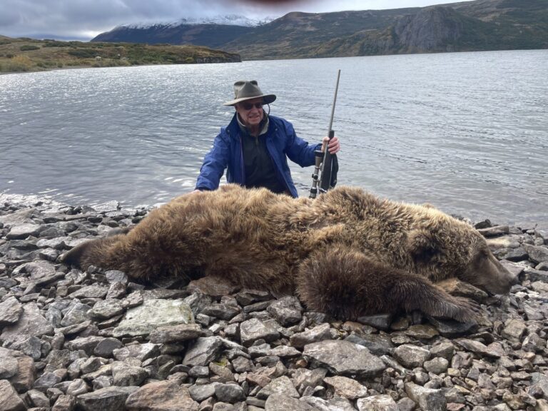 Alaska_Bear_Hunts-Wolverine_Outfitter (8)